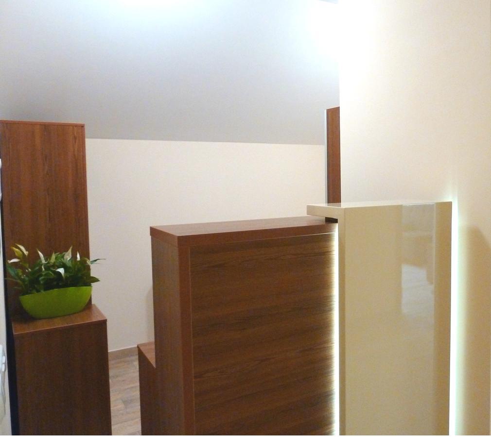 Sky Hotel Дніпро Екстер'єр фото