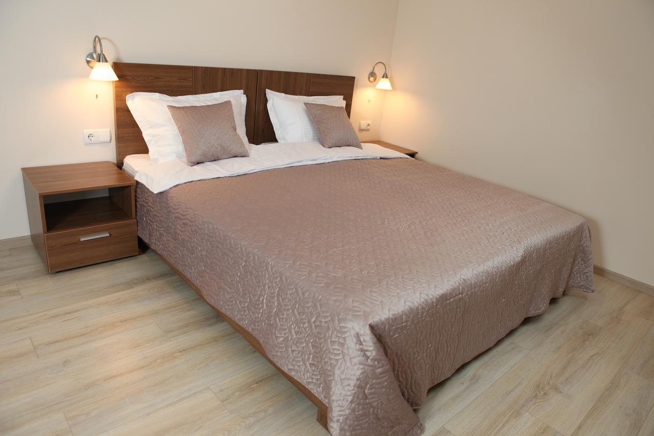 Sky Hotel Дніпро Екстер'єр фото